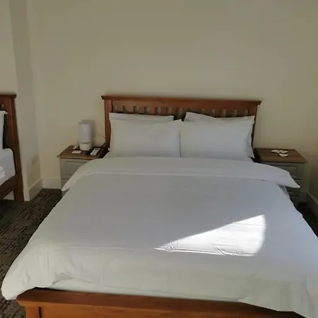 住宿加早餐酒店 Coliemore Acommodation