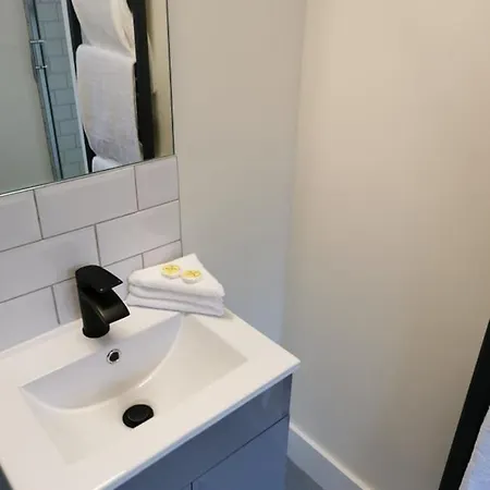 Coliemore Acommodation 3*