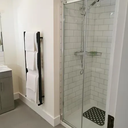 Coliemore Acommodation 3* 多基