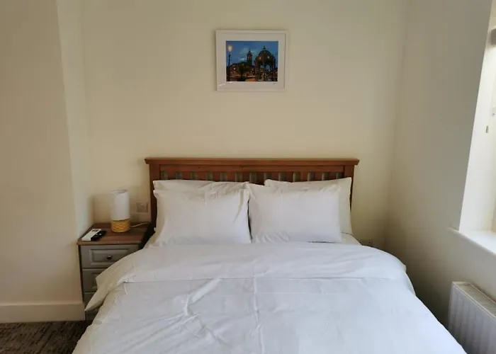 Coliemore Acommodation ダルキー